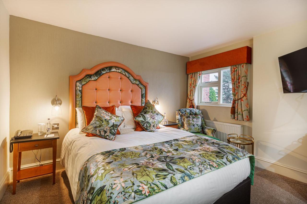 The Wynnstay Hotel, Oswestry, Shropshire Hotel 4*
